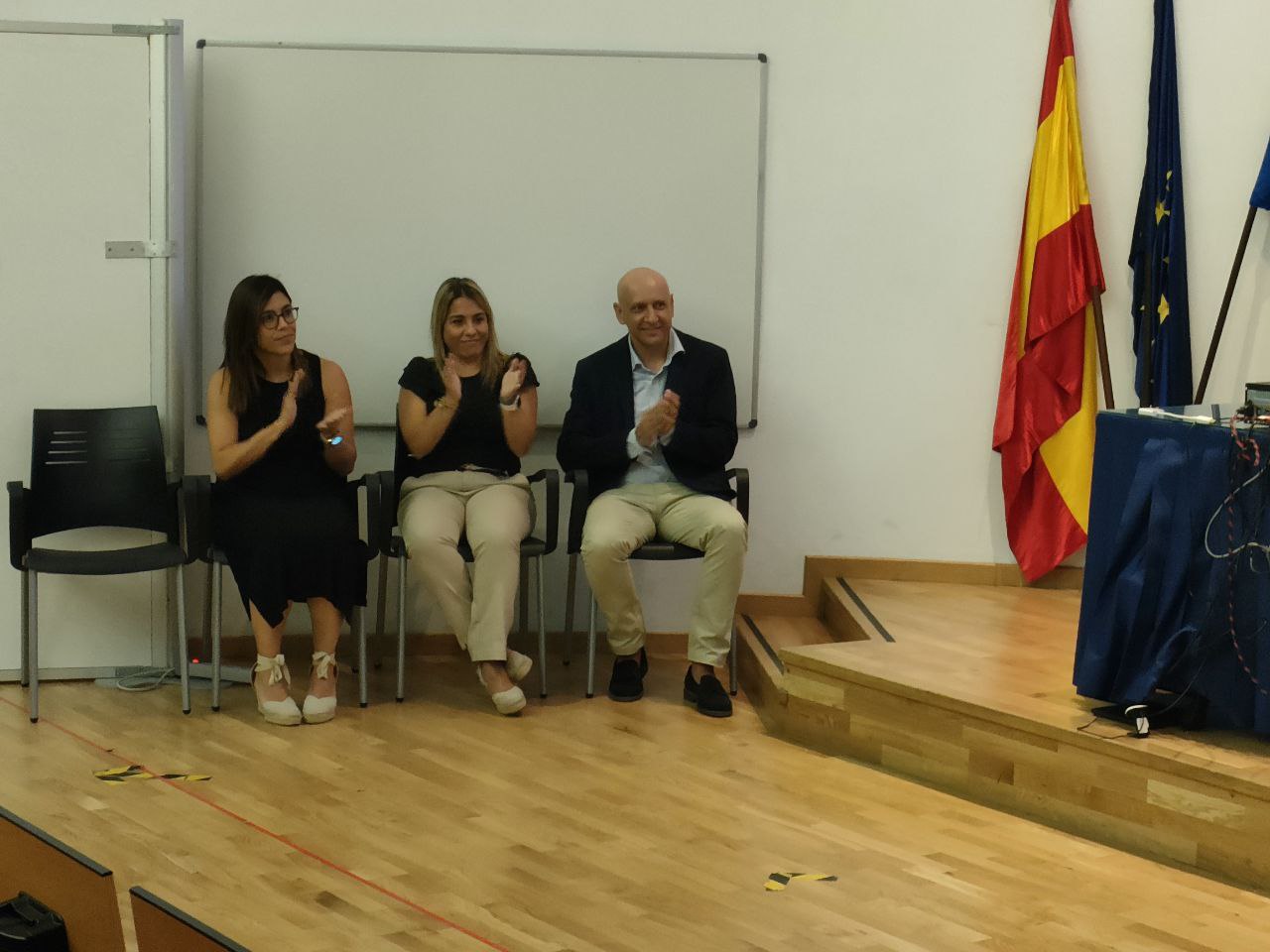 Belén Abad, Adela Salieto i Santiago Aniceto
