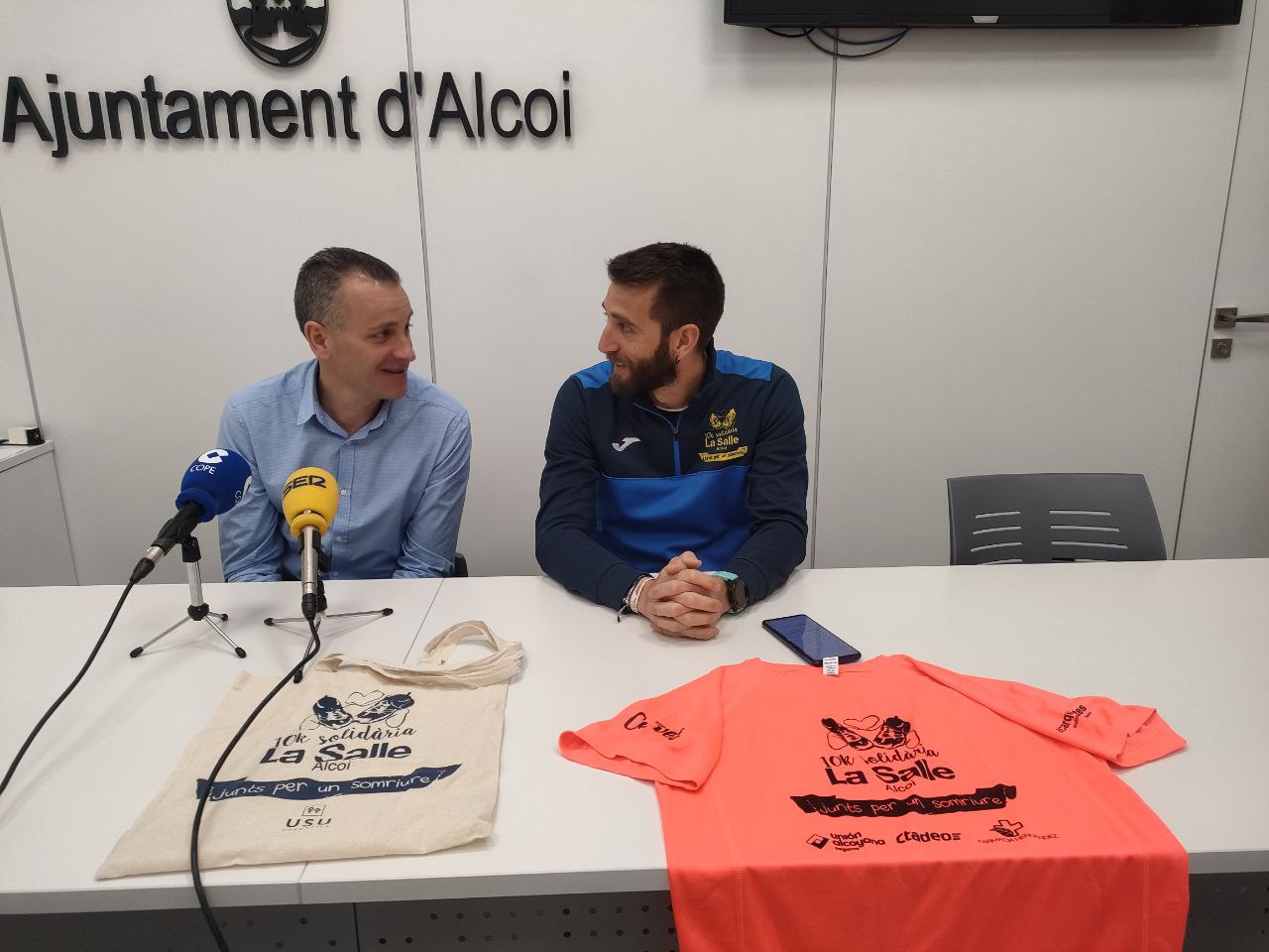 Presentacio de la 10K a l'Ajuntament d'Alcoi. 