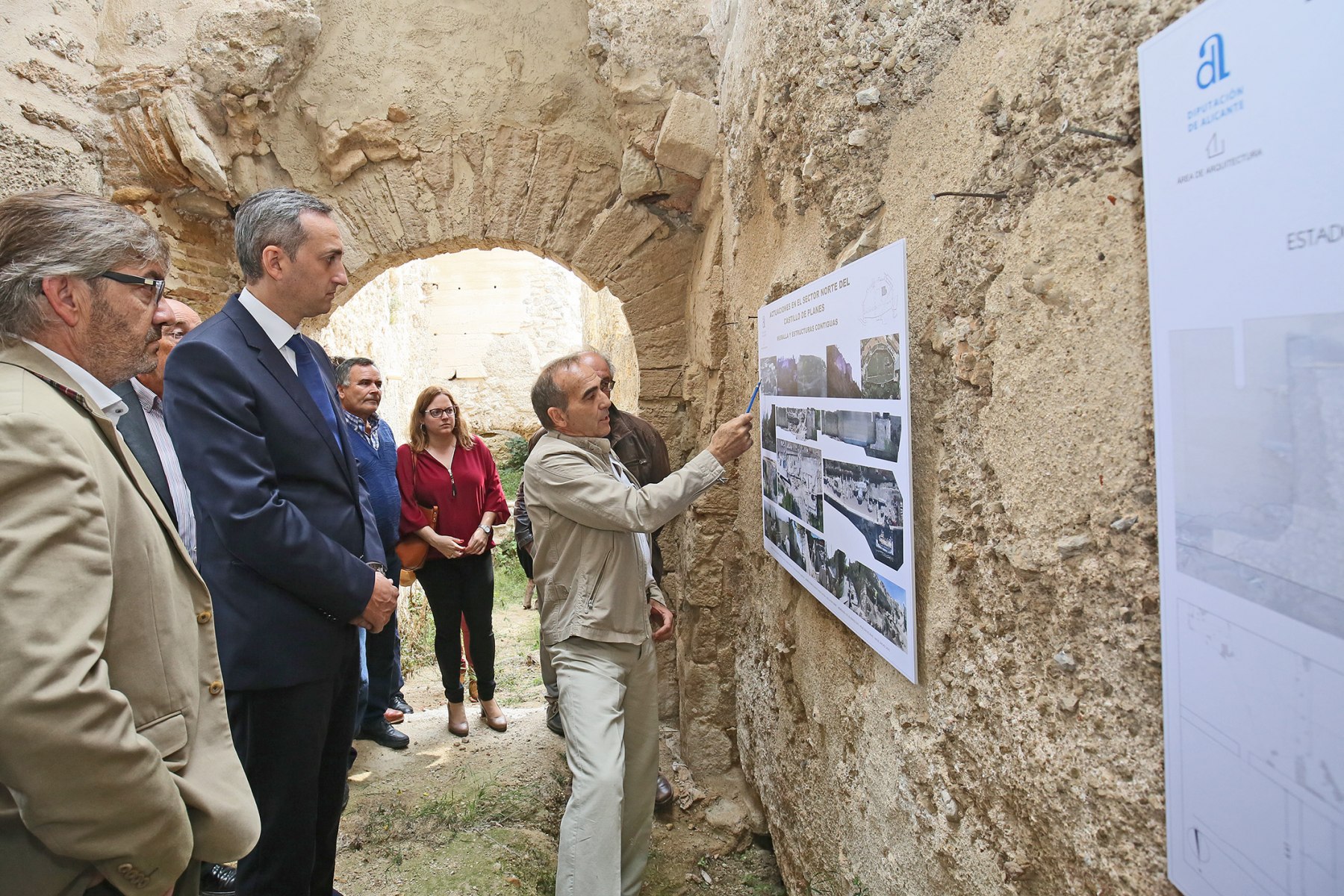 Visita al castell de Planes